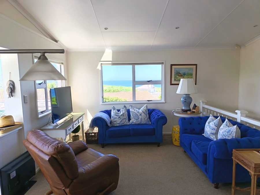 4 Bedroom Property for Sale in Bergsig Western Cape